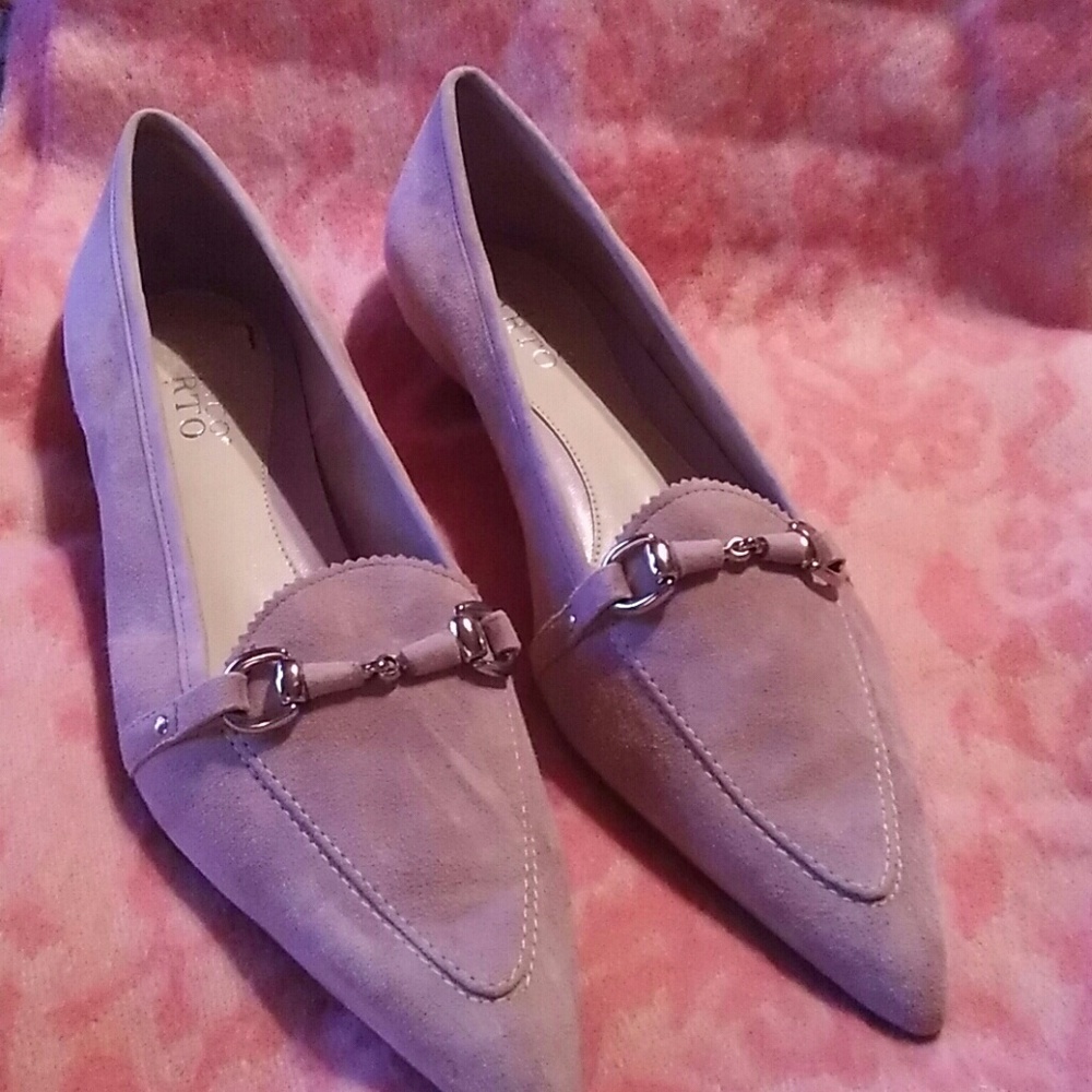 Franco Sarto 8.5M Pink suede shoes.